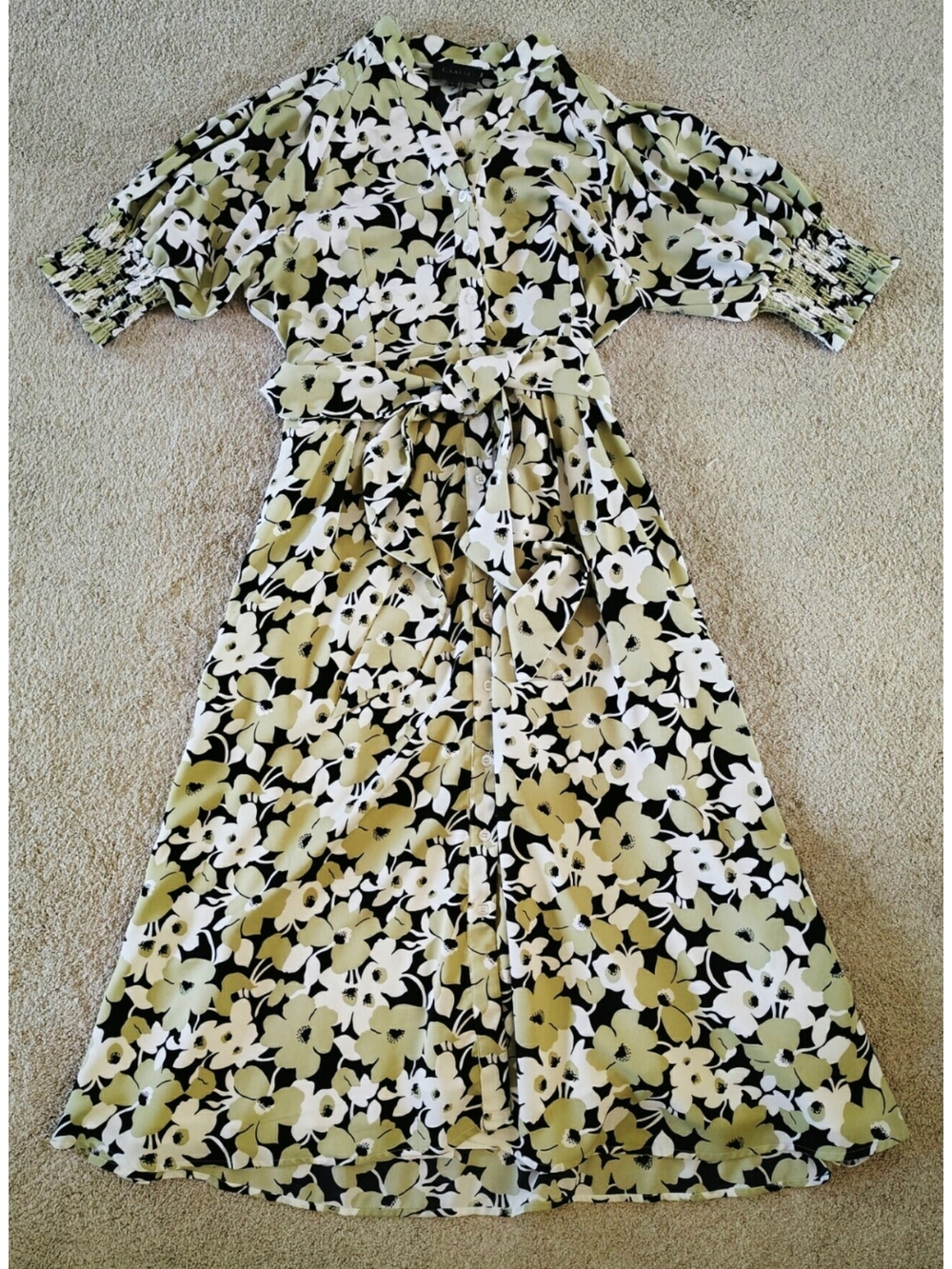 NWOT Gracia V-Neck Tie-Waist Midi Dress